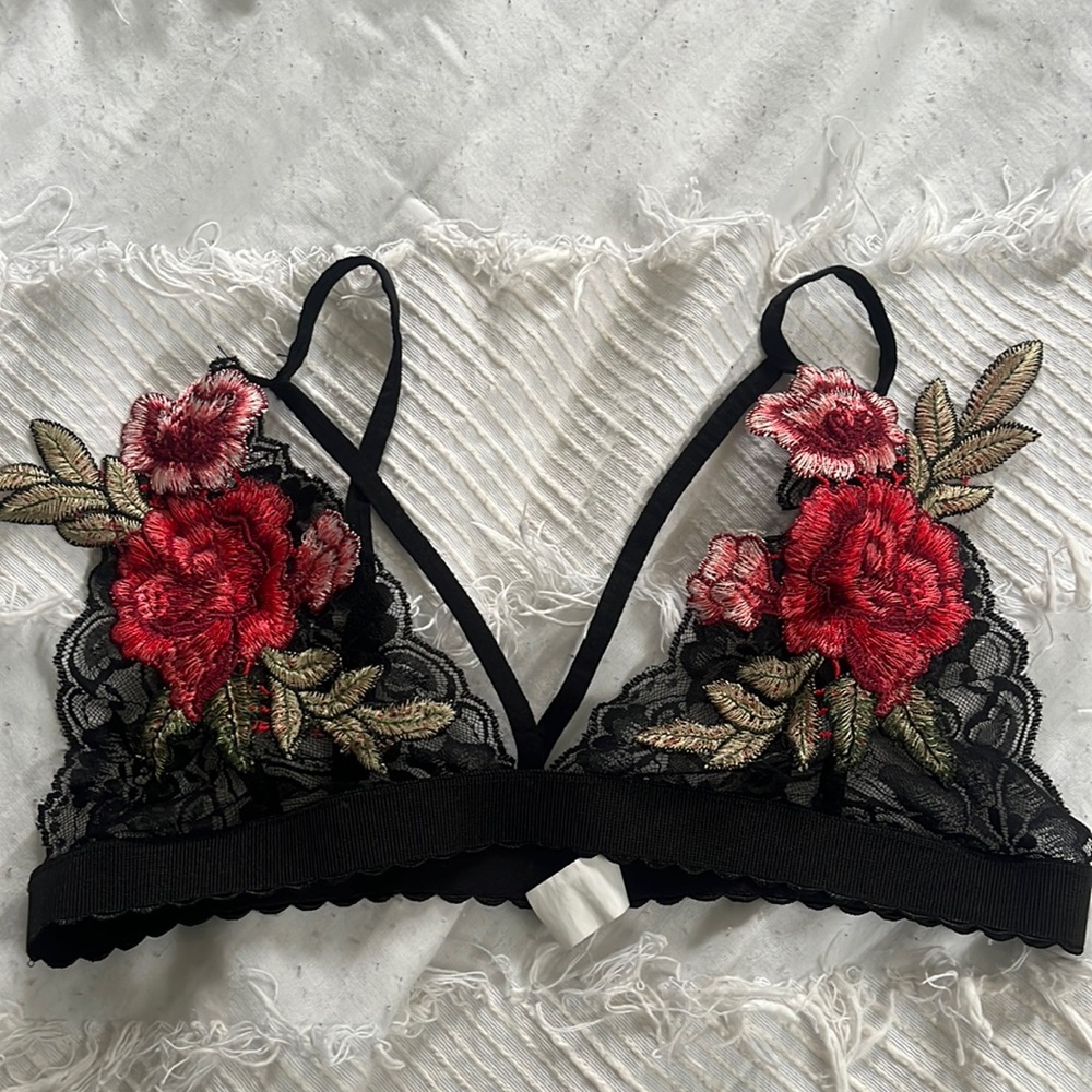 Rose & lace bralette from Shein, no padding, size S